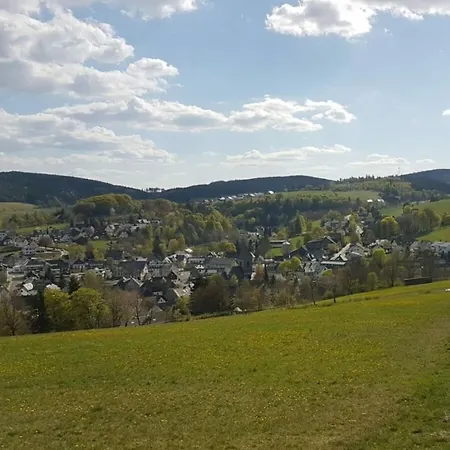 Kent Comfortable Vacation Apartment