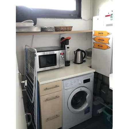 Kent Comfortable Vacation Apartment *