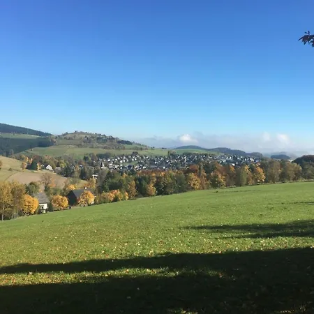 Kent Comfortable Vacation Apartment